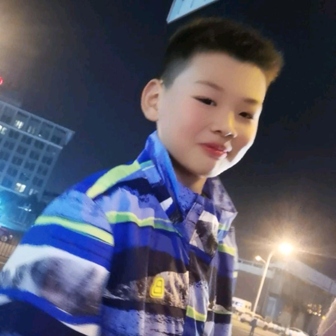 儿子勇敢飞，有事自己背