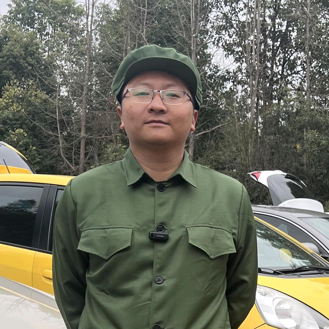 成都李村长二手车