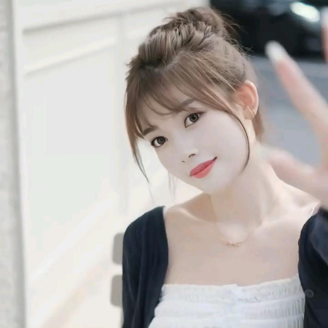 ୧⍤⃝🍒朵儿🧸