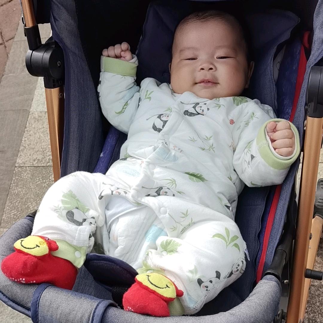 瑞瑞吖～
