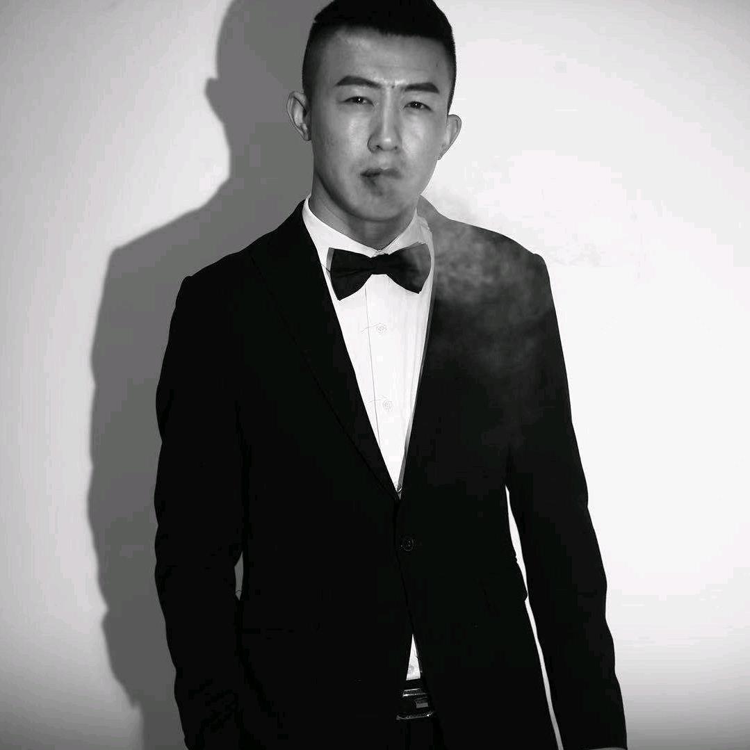 龙龙❗️【男儿本色】