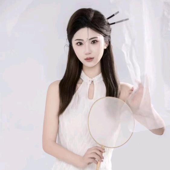 是静静吖