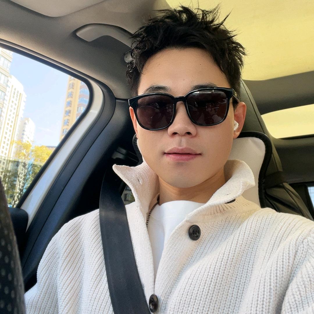 疯狂三只羊轻食零食