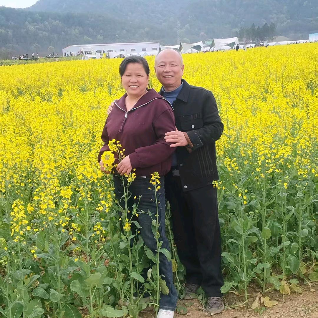 杨美蓉果蔬批发市场3一C一11