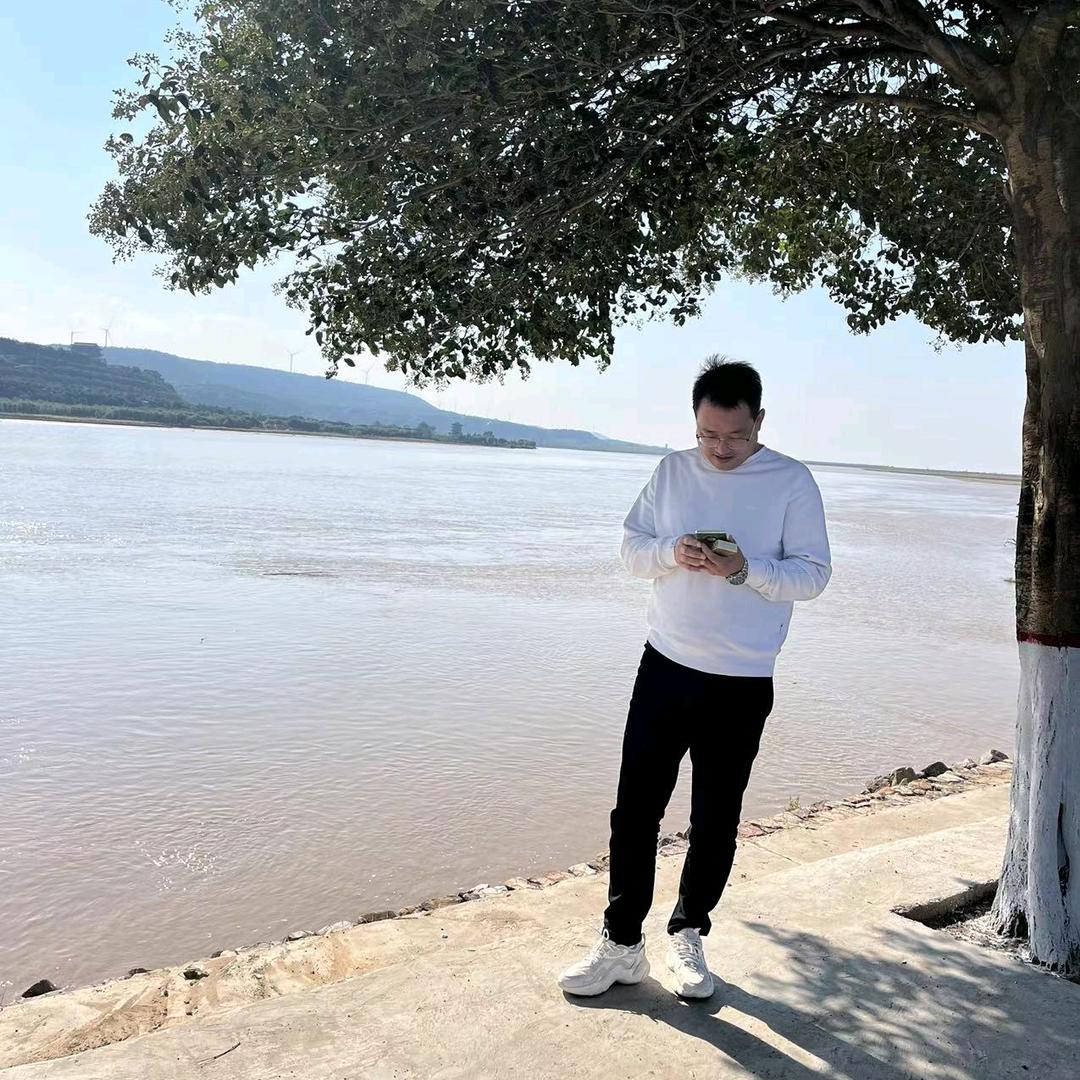 劝君更尽一杯酒