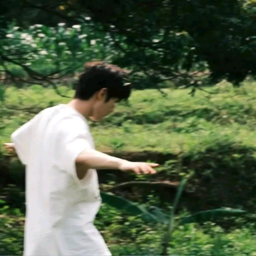 FD花园胡英俊