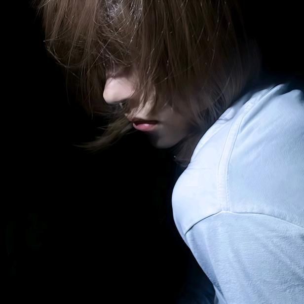 跟女孩说话脸就红