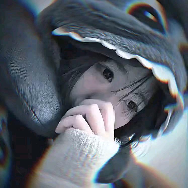 姀。