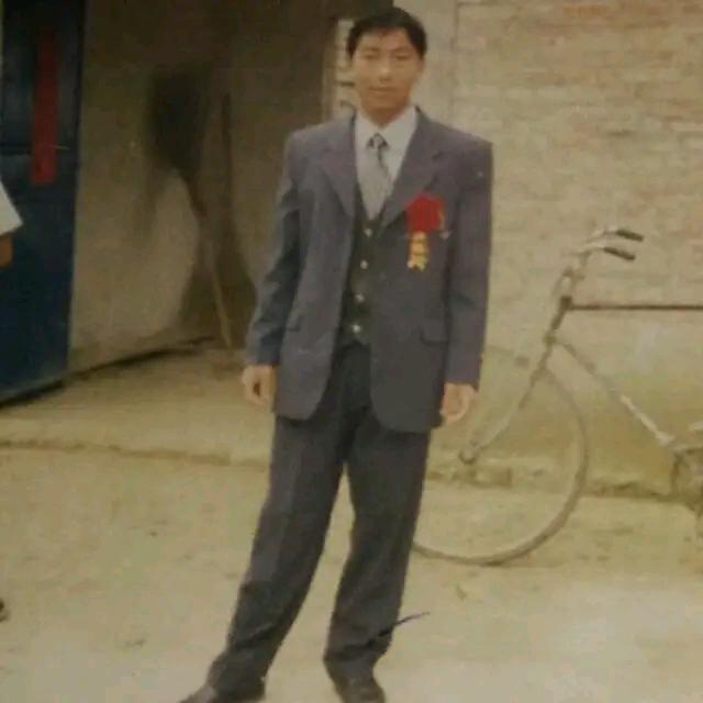 桥李黑子农资