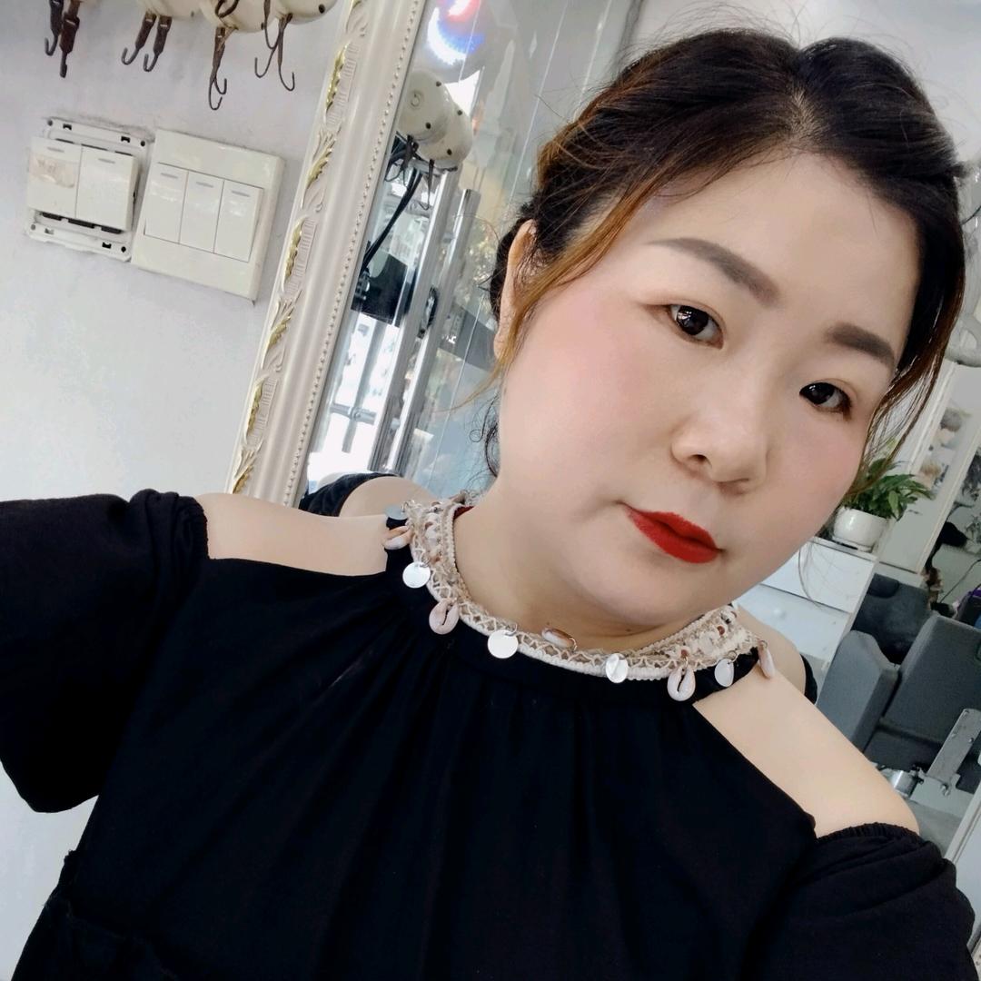 李茂洗护头疗师