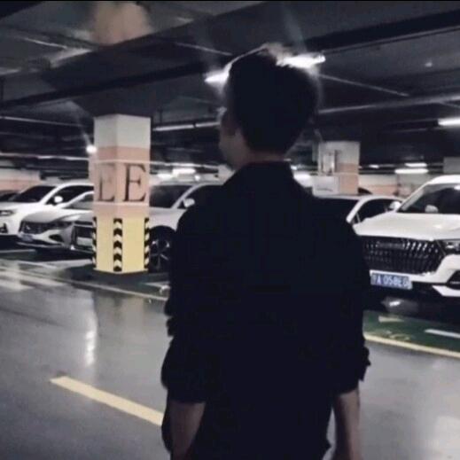 张 子 房
