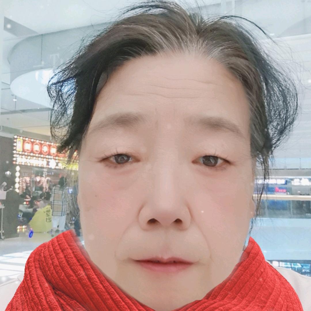 瑞姐 聊天主播，12:10，是直播