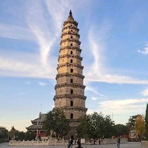 孞琞