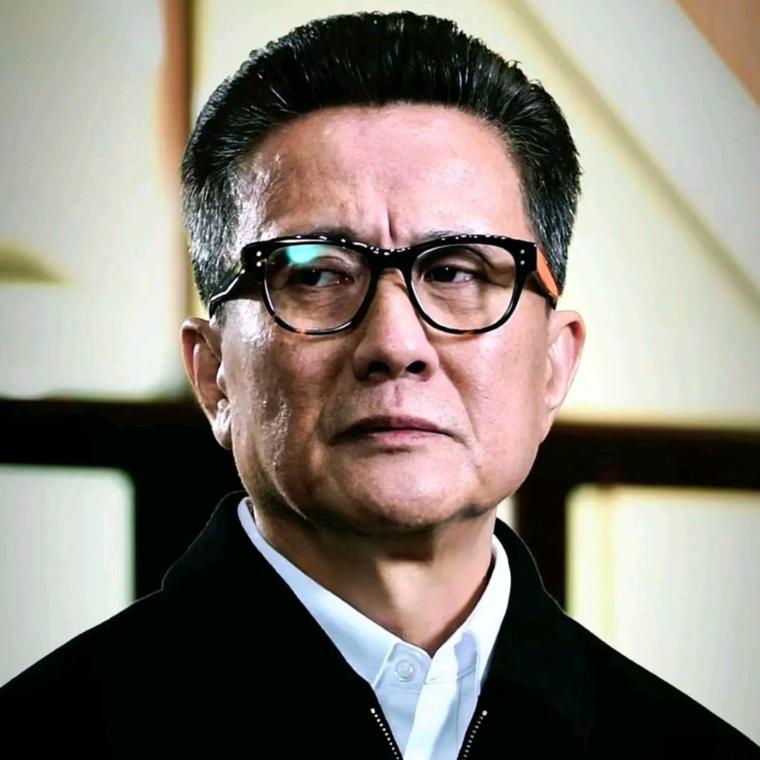 Bin（攒钱买路虎）