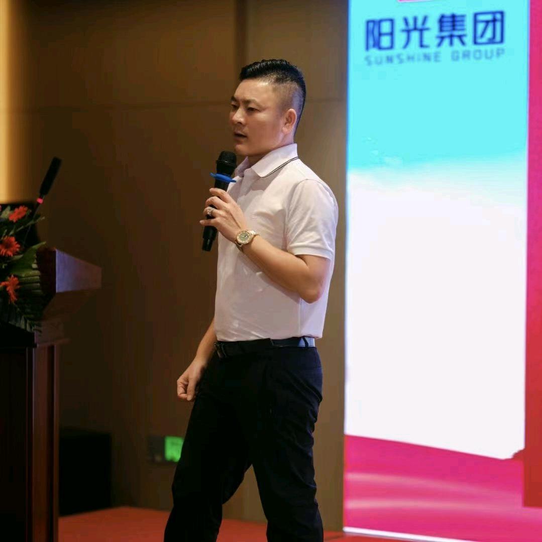 人生半途须尽欢