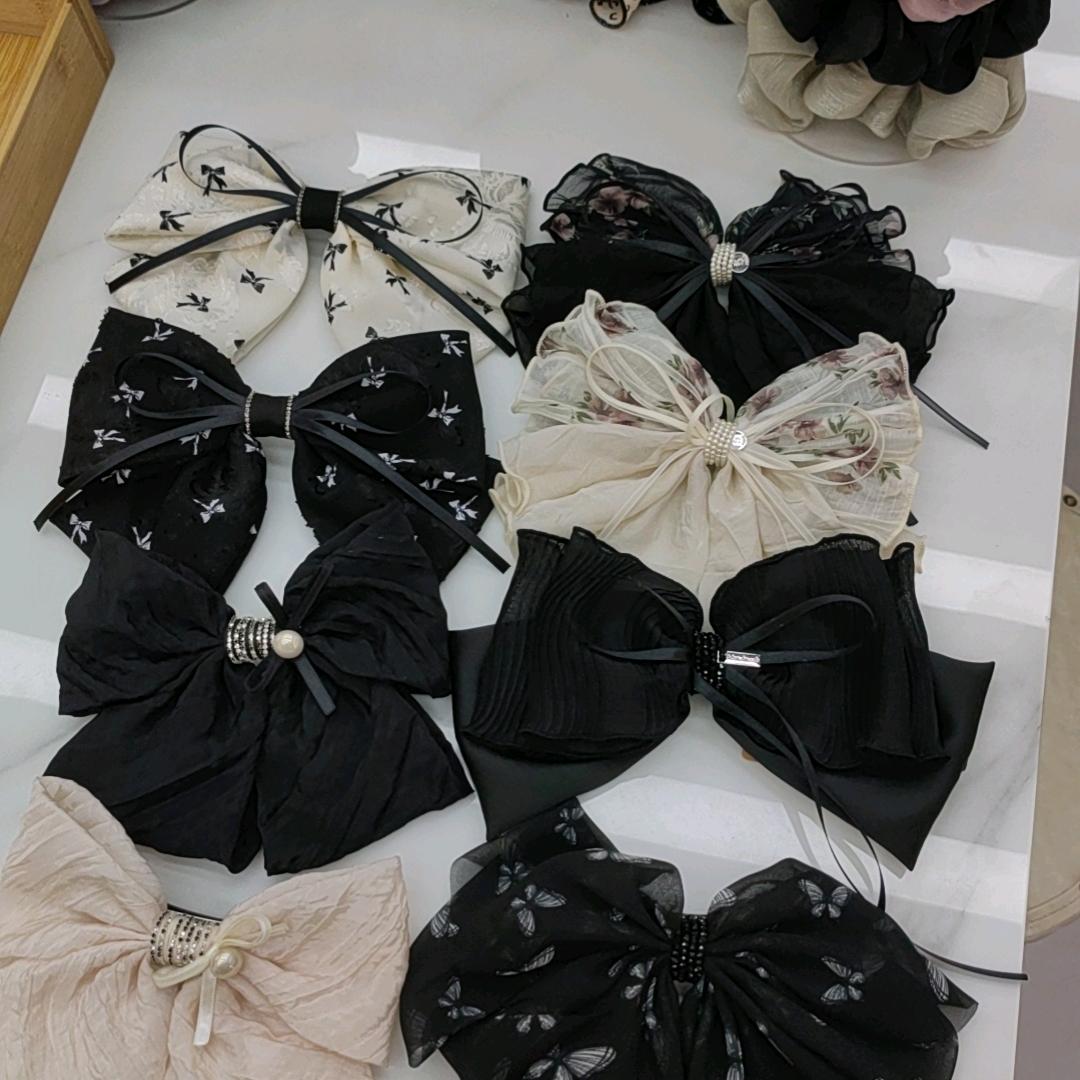 华睿轻奢发饰