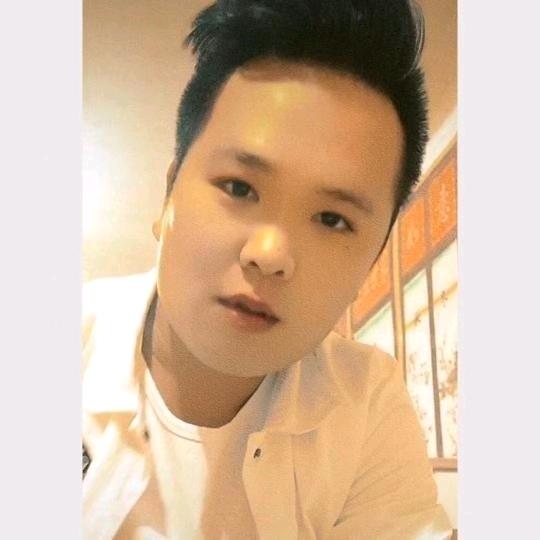 丿丨丶辉煌灬