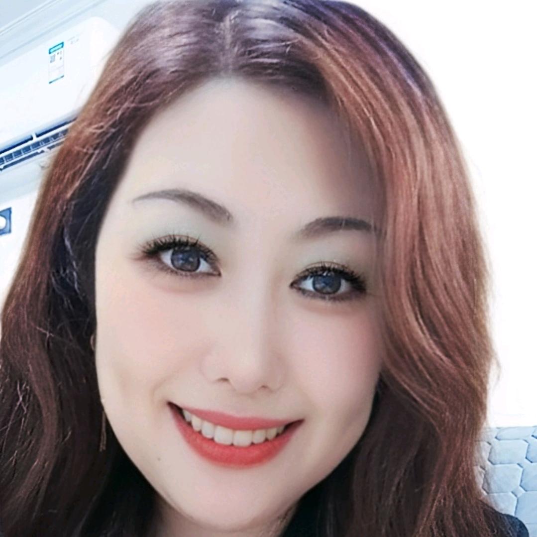 蕾蕾时尚穿搭