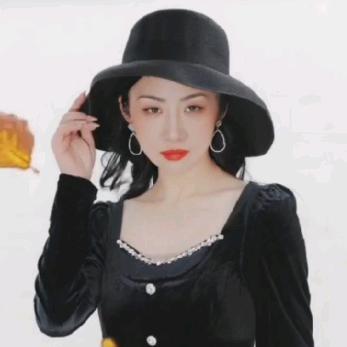 英子🍒