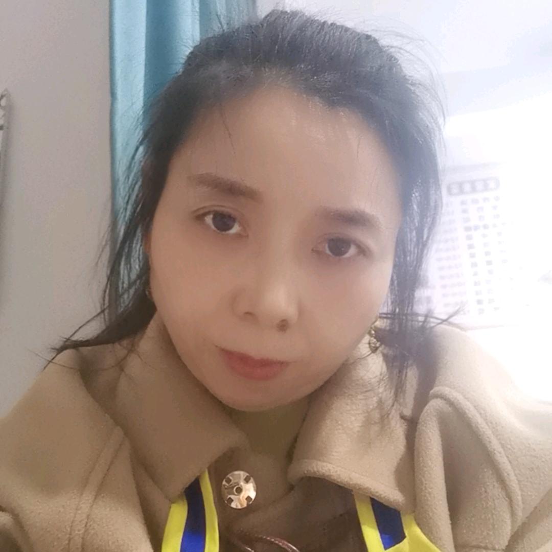 李容