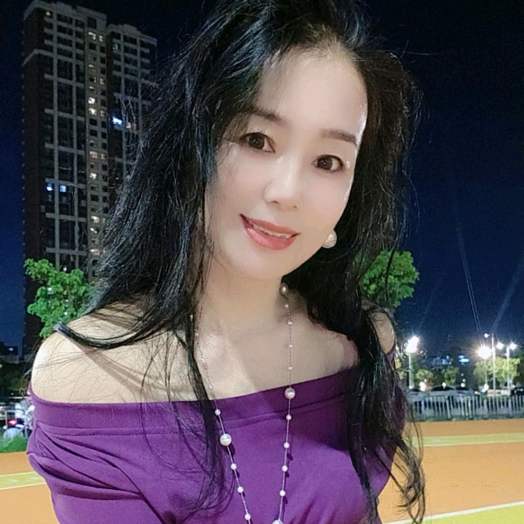 快乐小姐姐🌹🌹