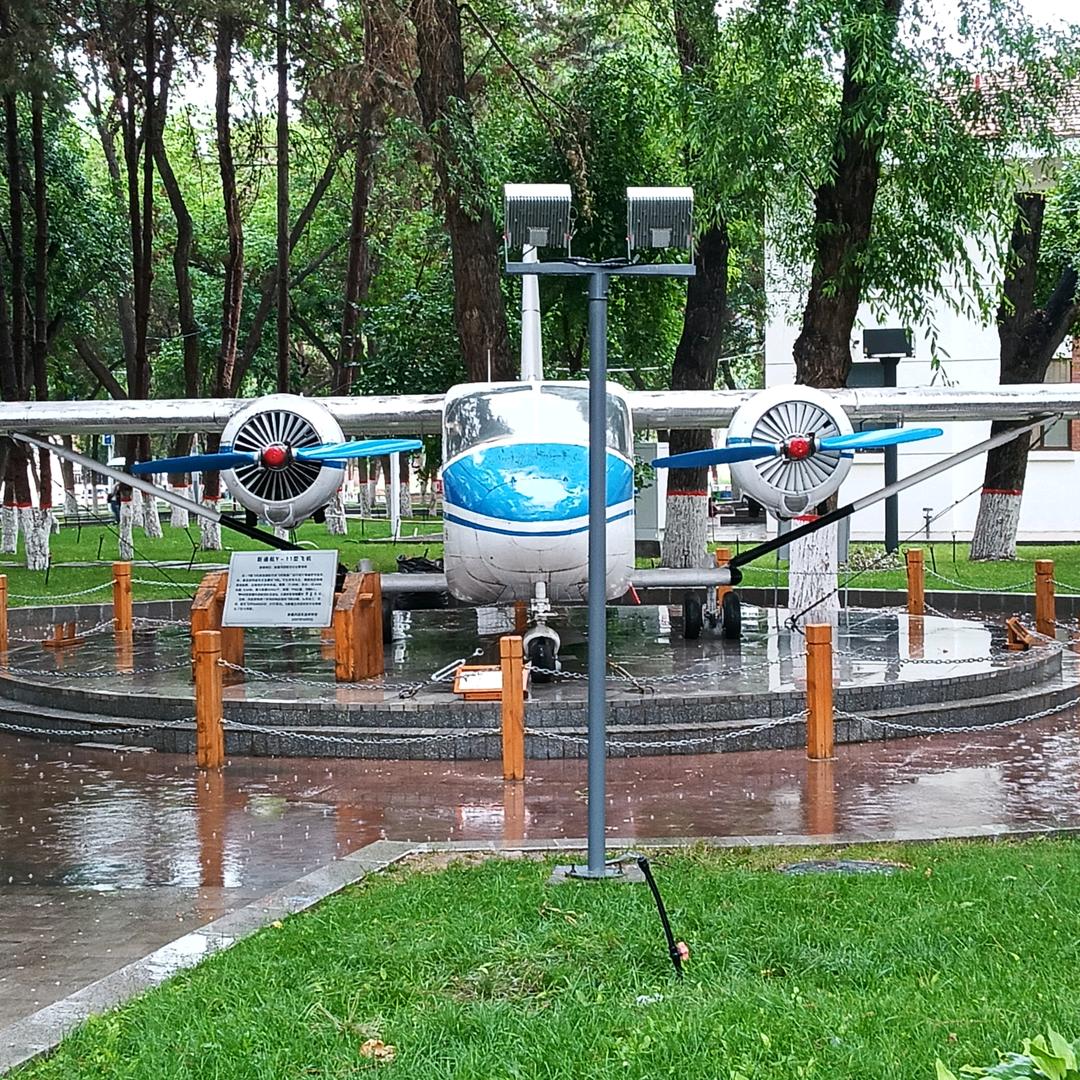 笑囗常开！好人一生平安！