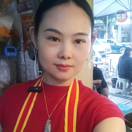 黑妹猪脚饭