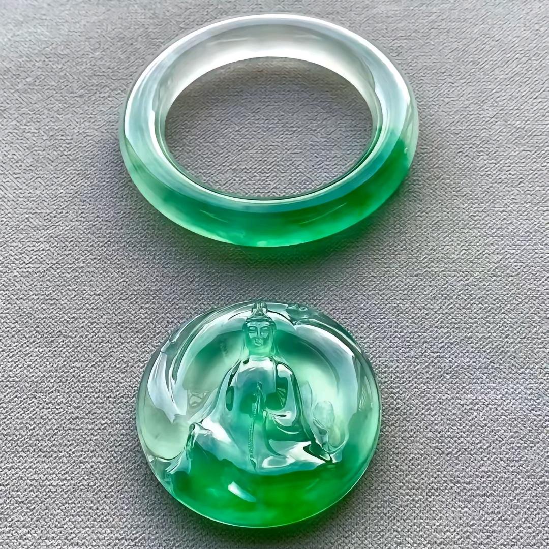 76553761702