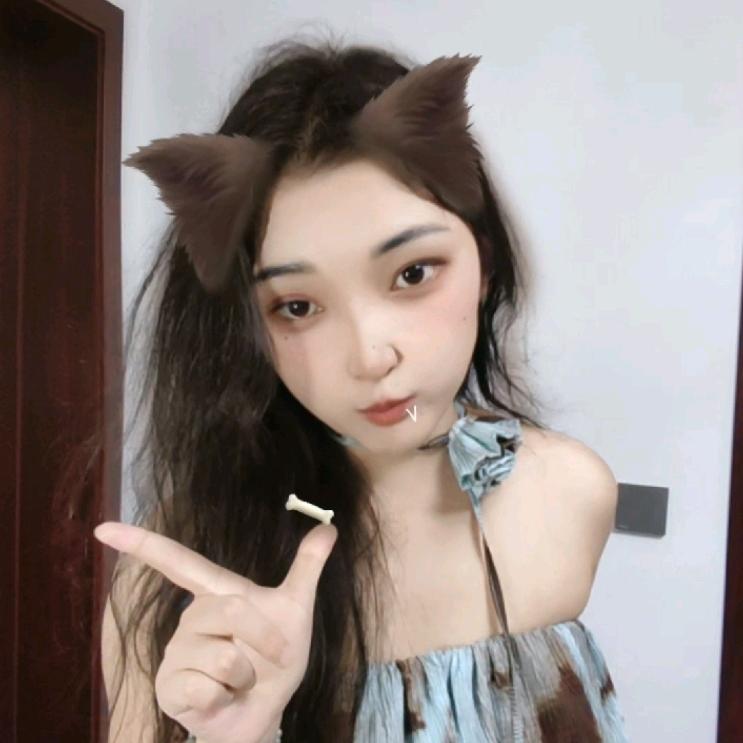茜茜