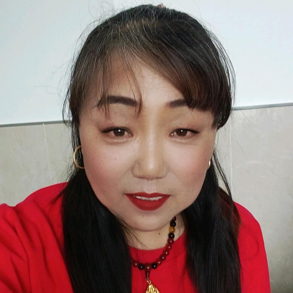 学玲爱唱歌