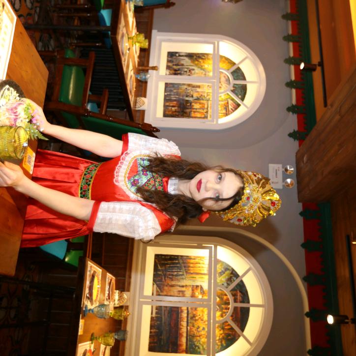 列娜狐俄式西餐厅(中央大街店)官方号