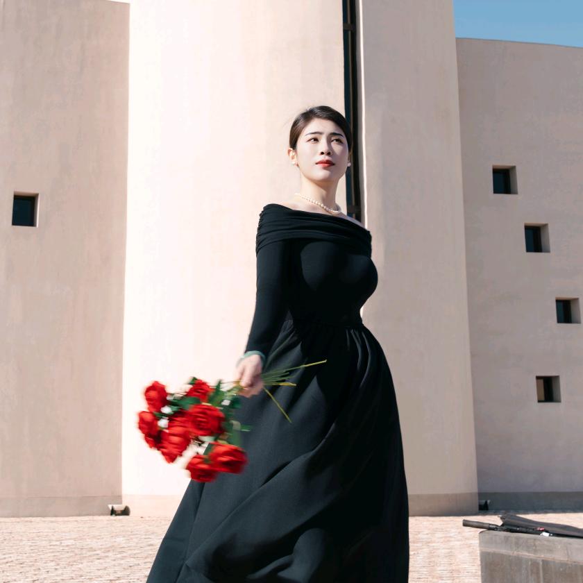 我是无比开心的乐乐