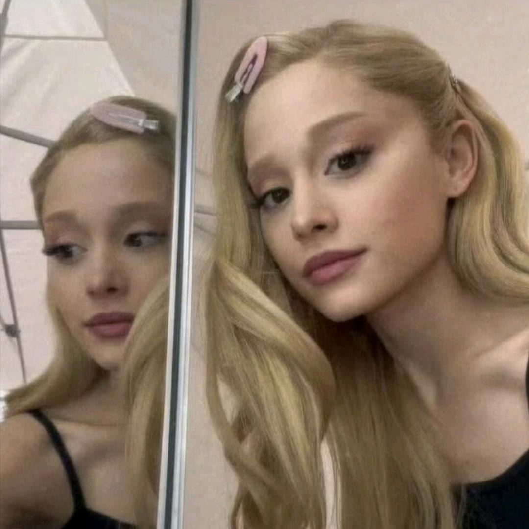 嘻嘻哈哈和嘿嘿👓✨