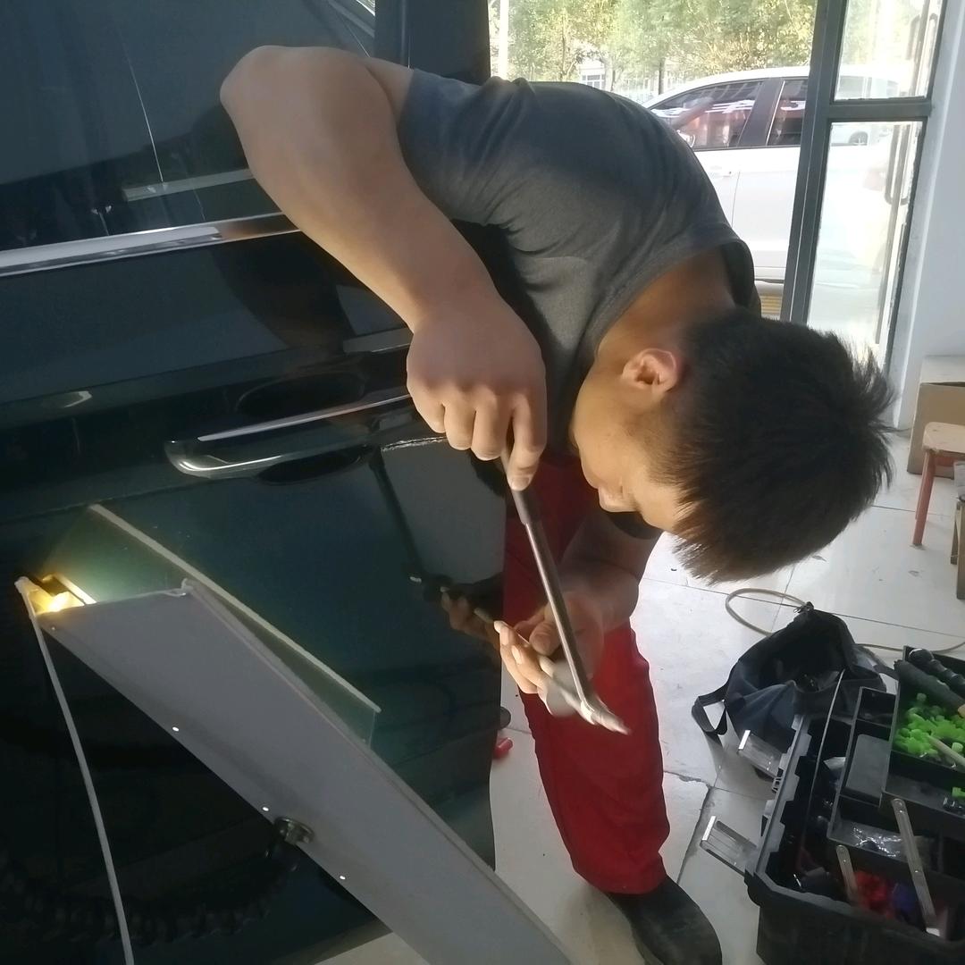 昌吉人杰汽车凹陷修复官方号