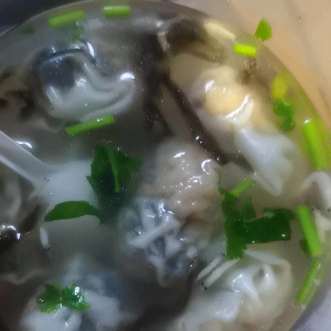 202班皮蛋馄饨