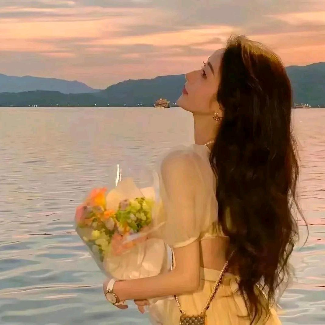 🌸 悦柠