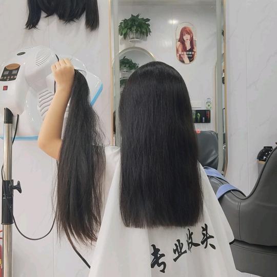 阳逻专业发型师收头发
