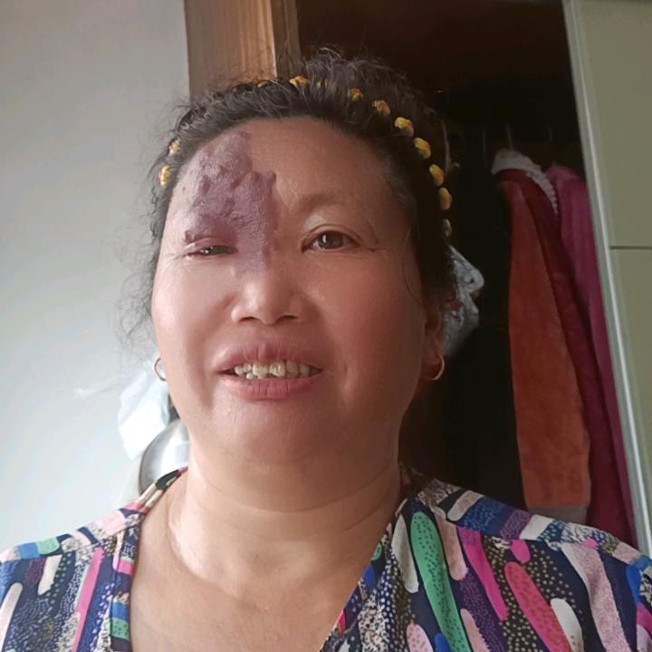 小红妹