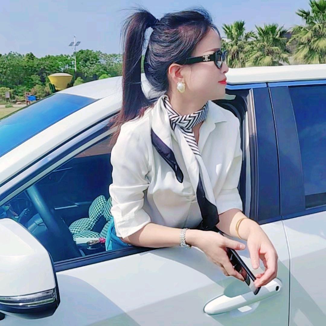 伊然美丽💃