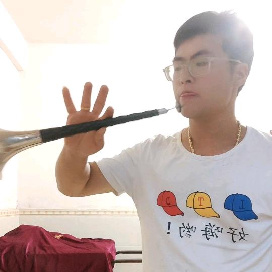 盐津刘哥唢呐歌舞演艺