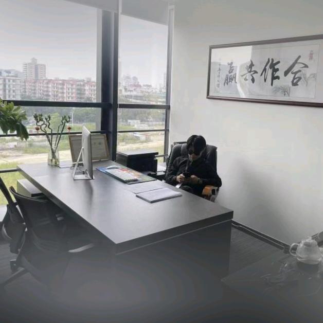 轩(●—●)
