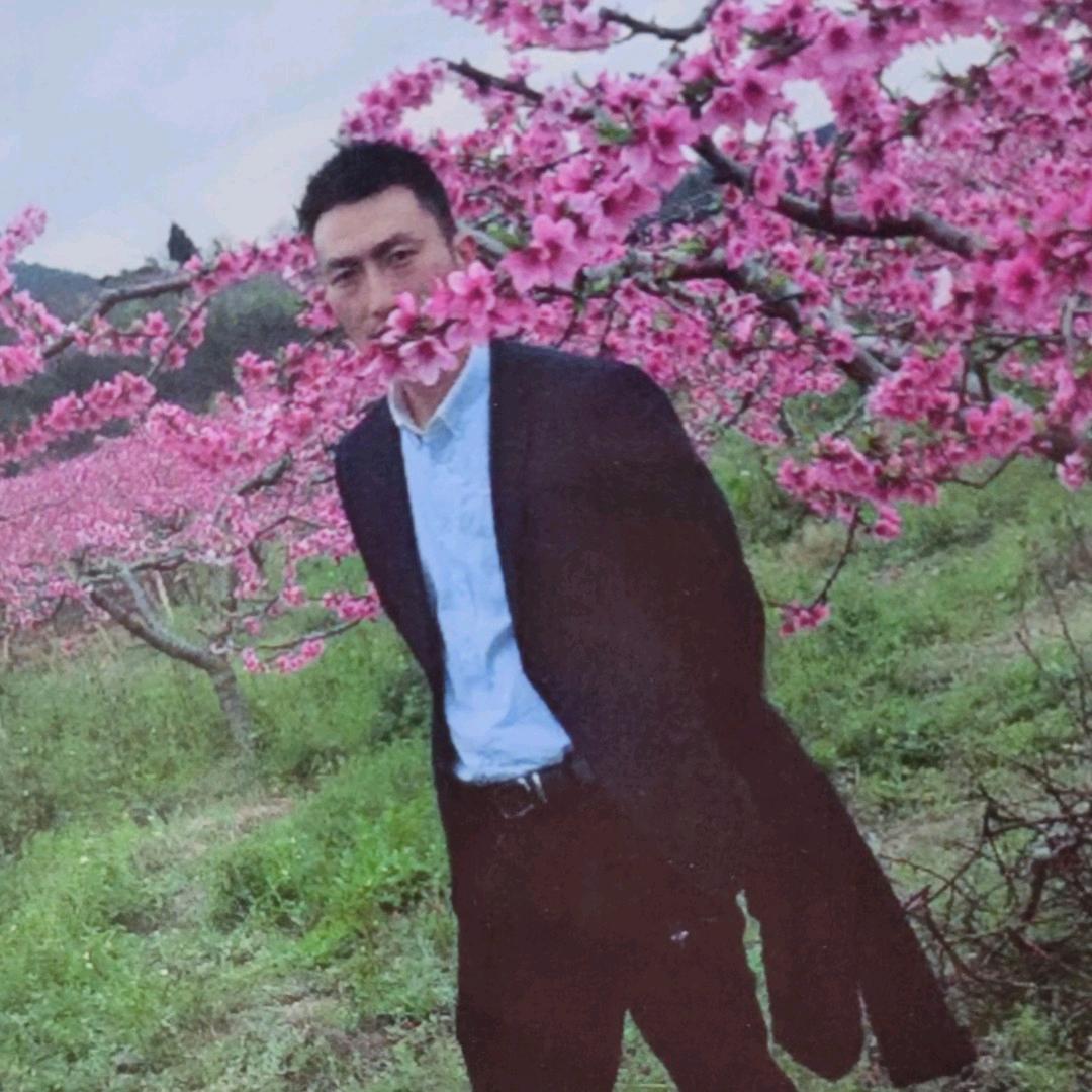 🤴情歌王子🐲🌻🌻