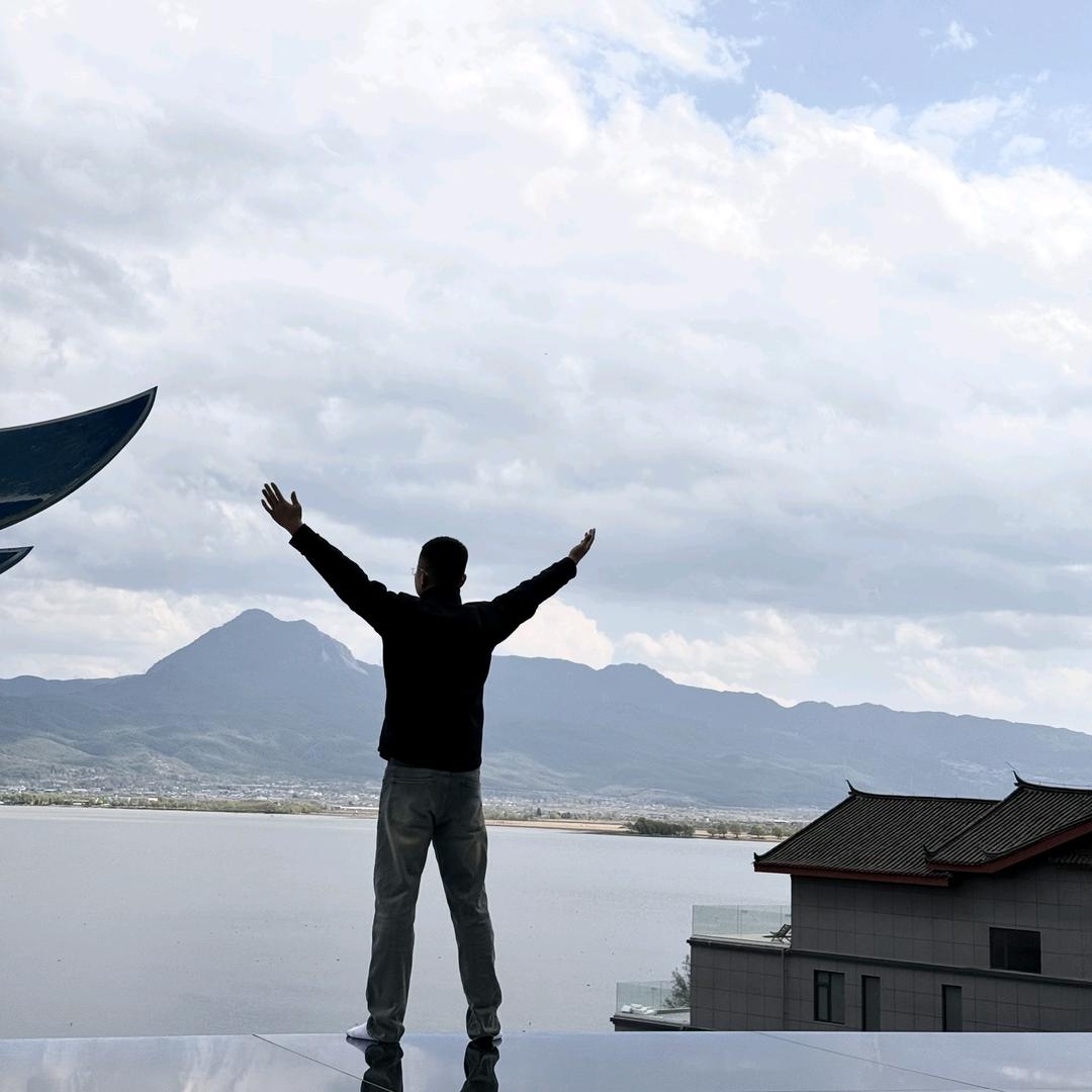牛牛浩.