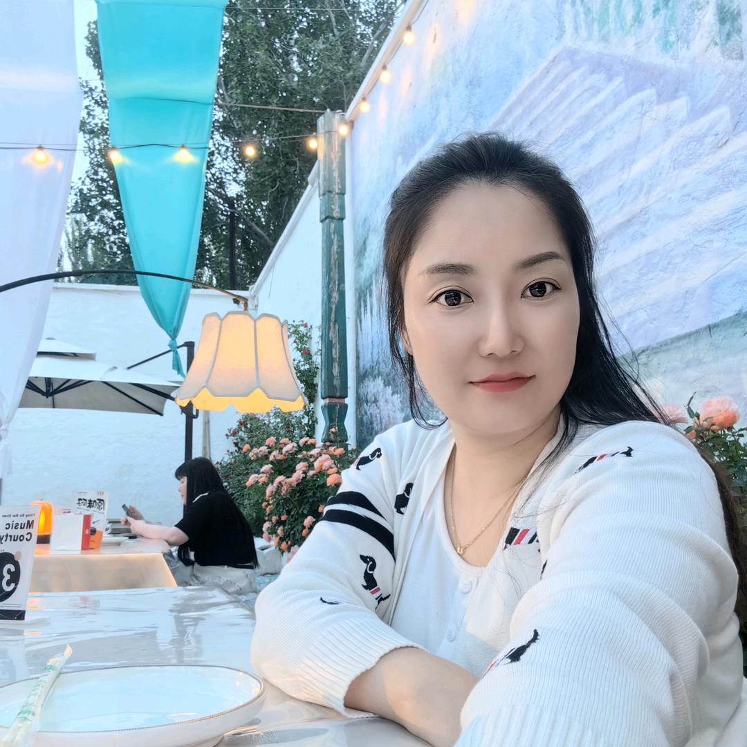 伊犁澜娟商贸有限公司