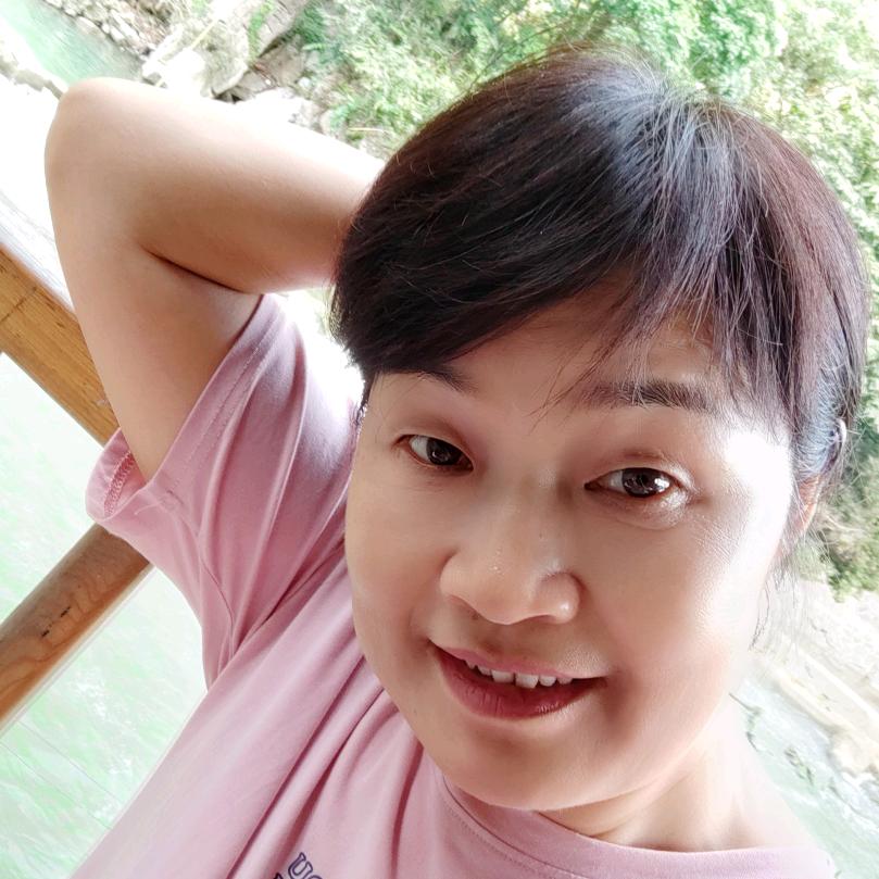 清淡女人