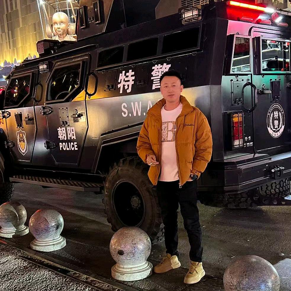 卡车  小老弟