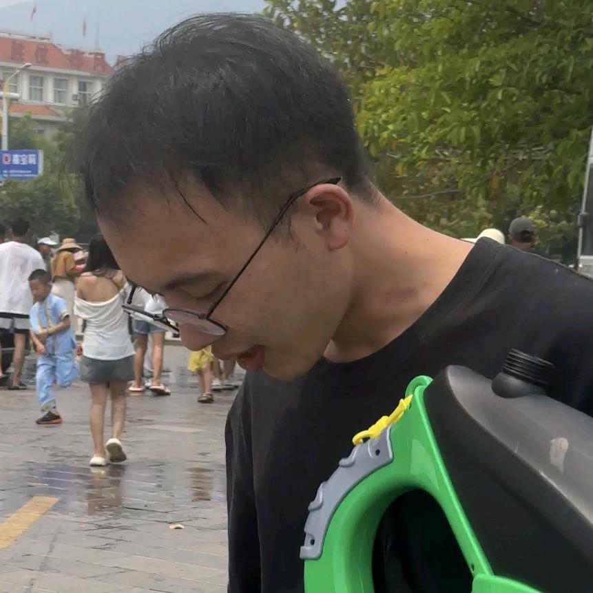 云南欣欣
