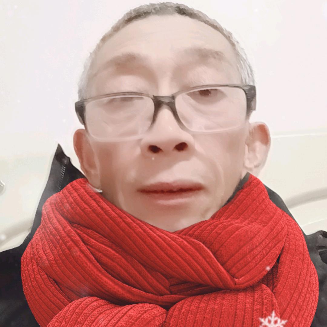 袁训雷