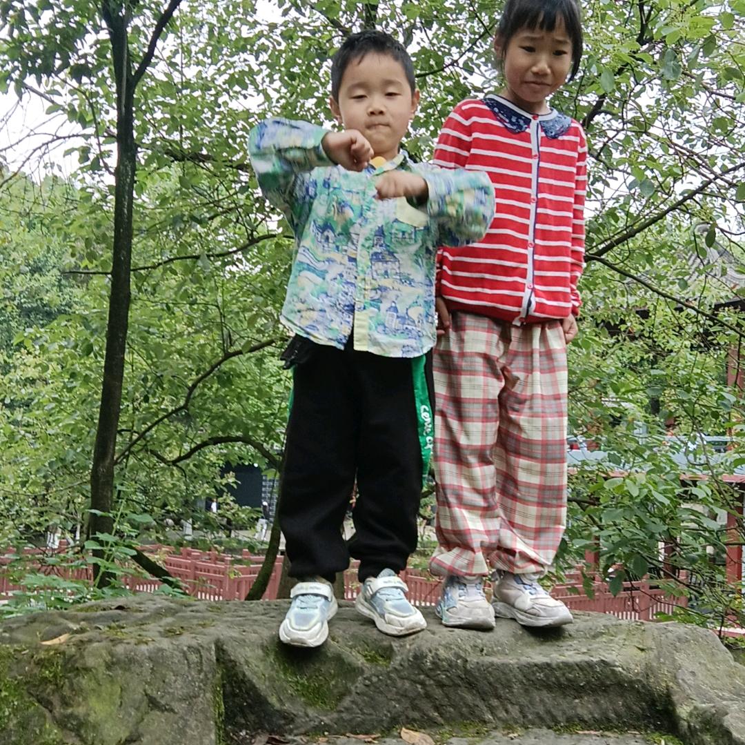 你若微笑，自带繁华
