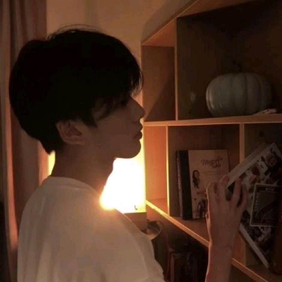 추하다